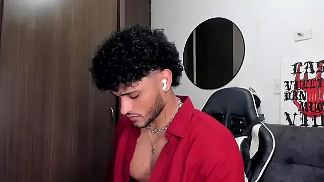 primarch777 – webcam model profile photo Image 12