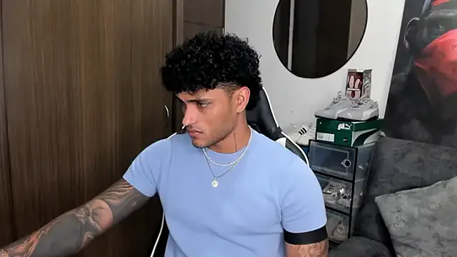 primarch777 – webcam model profile photo Image 3