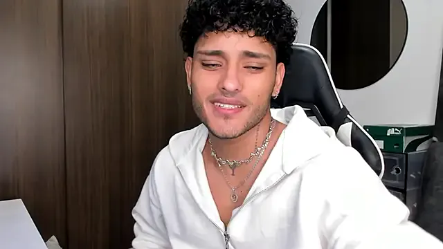 primarch777 – webcam model profile photo Image 4