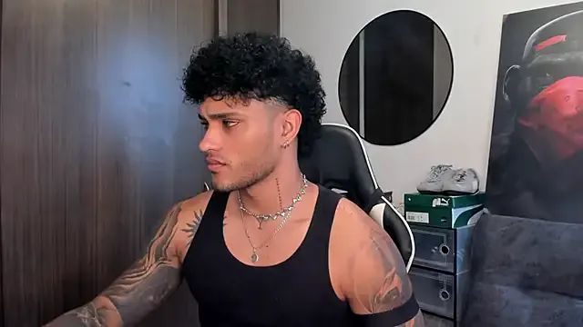 primarch777 – webcam model profile photo Image 5