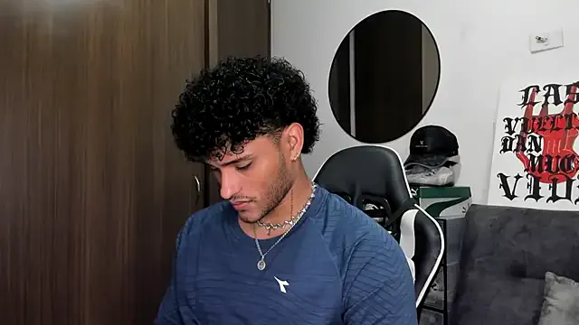 primarch777 – webcam model profile photo Image 8