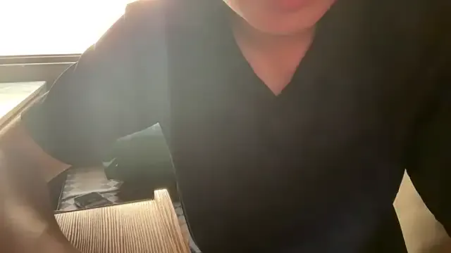 -Miray- – webcam model profile photo Image 10