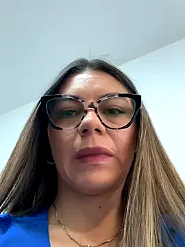 saint__vicious – webcam model profile photo Image 4