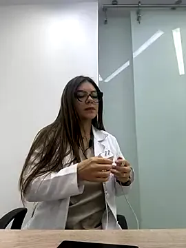 saint__vicious – webcam model profile photo Image 7