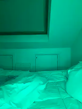 LinaTwins – webcam model profile photo Image 10