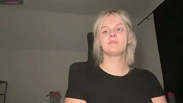 bambi_lu – webcam model profile photo Image 13