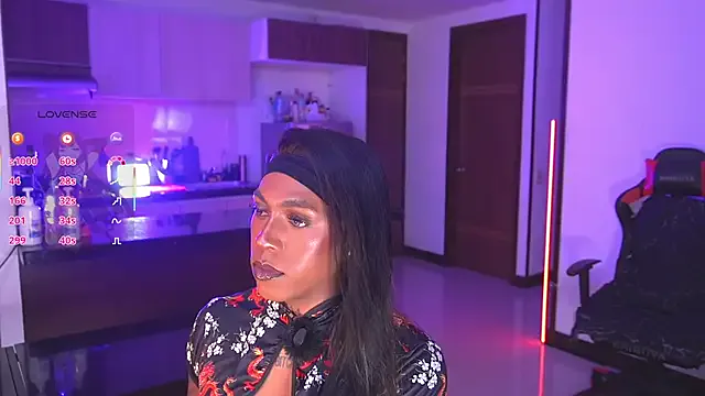 lynxanarres – webcam model profile photo Image 12