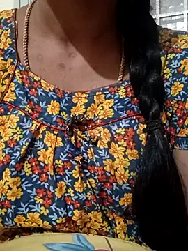 bambi_lu – webcam model profile photo Image 12