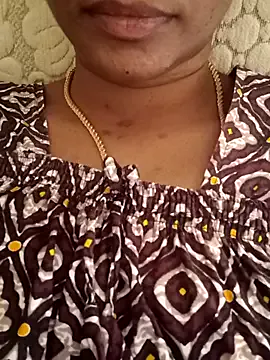 bambi_lu – webcam model profile photo Image 8