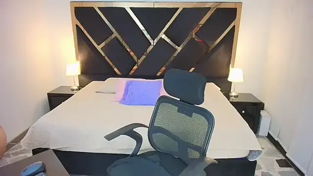 giorgii29 – webcam model profile photo Image 5