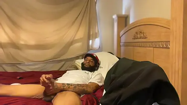 kingdanny_8 – webcam model profile photo Image 16