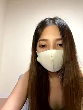 hina_porn – webcam model profile photo Image 16