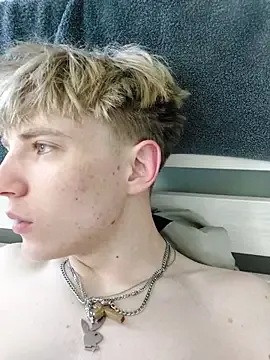 DoriDeluxe66 – webcam model profile photo Image 12