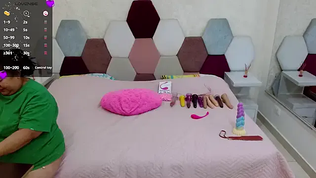 jenniekim_18 – webcam model profile photo Image 17