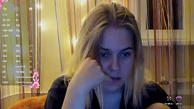 HopeHeaven – webcam model profile photo Image 12