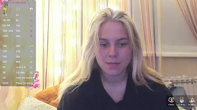 HopeHeaven – webcam model profile photo Image 16