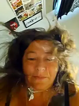 SunnyShiney – webcam model profile photo Image 4