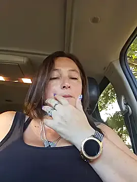 SunnyShiney – webcam model profile photo Image 5