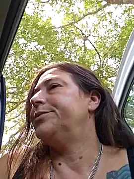 SunnyShiney – webcam model profile photo Image 9