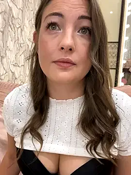 kohlbird – webcam model profile photo Image 7