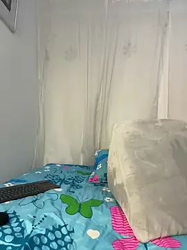 Linnea – webcam model profile photo Image 9