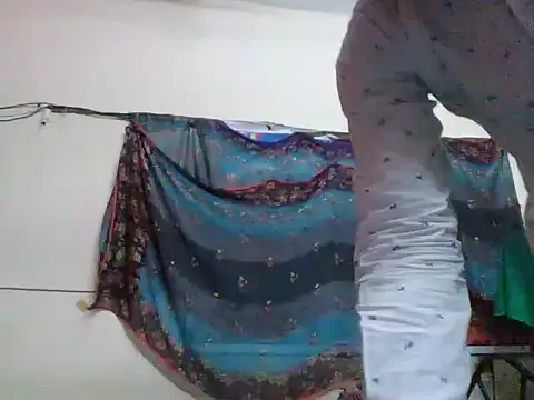 alana15 – webcam model profile photo Image 7