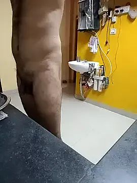 IORio2 – webcam model profile photo Image 12