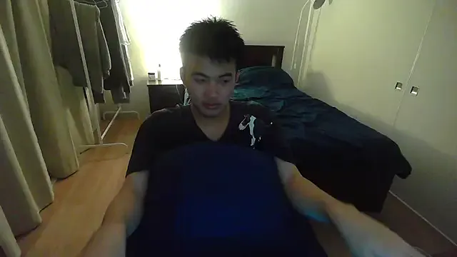 Ninjainia – webcam model profile photo Image 4