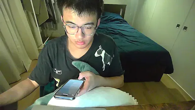 Ninjainia – webcam model profile photo Image 5