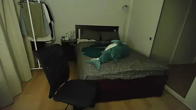 Ninjainia – webcam model profile photo Image 7