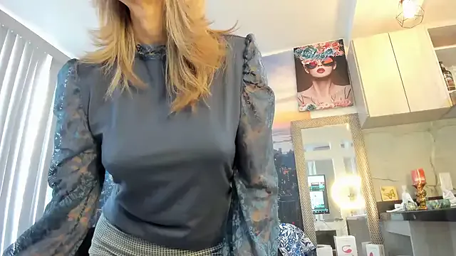 tamy_sw3et – webcam model profile photo Image 12