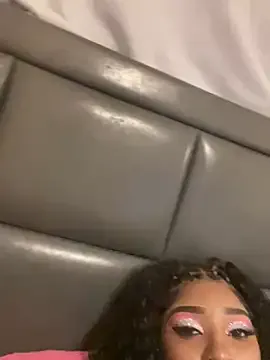 asiamariiee – webcam model profile photo