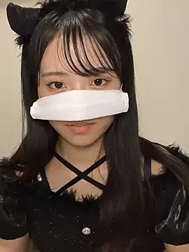 Suhu_love – webcam model profile photo Image 3