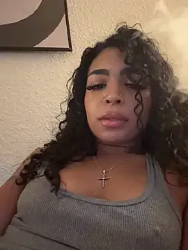 tiffanyvoss – webcam model profile photo Image 15