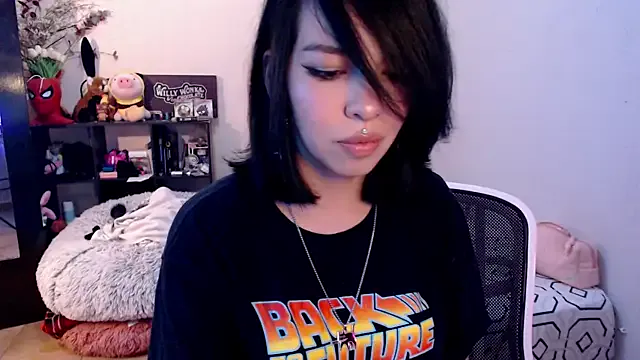 tiffannysins – webcam model profile photo Image 8