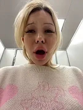 EvieEvans – webcam model profile photo Image 18