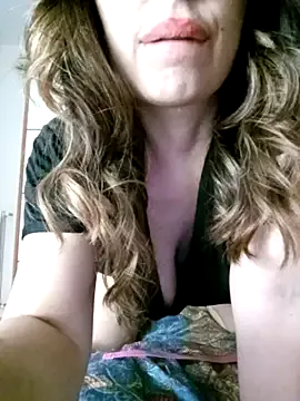 dirtypub – webcam model profile photo Image 3