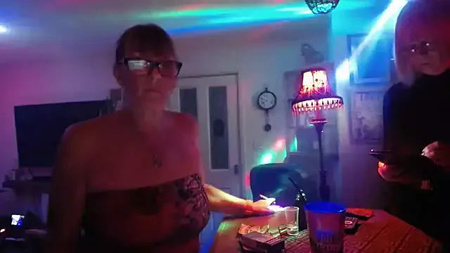 kodas_bud – webcam model profile photo Image 6