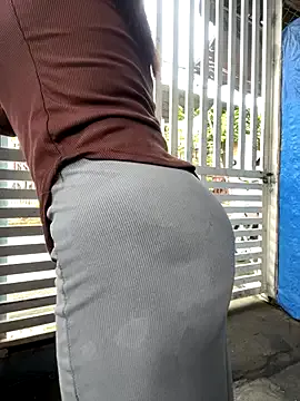 bambi_lu – webcam model profile photo Image 18