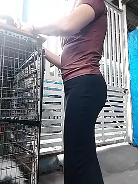 bambi_lu – webcam model profile photo Image 2