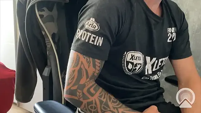 ava_delightt – webcam model profile photo Image 3