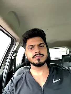 Dark-Luna – webcam model profile photo Image 9