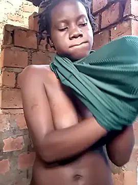 purepleasure25 – webcam model profile photo Image 11