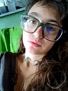 xunybany – webcam model profile photo Image 12