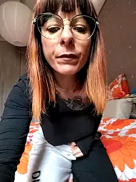 dirtypub – webcam model profile photo Image 3