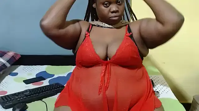 Linnea – webcam model profile photo Image 2