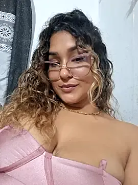 bambi_lu – webcam model profile photo Image 18