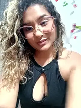 bambi_lu – webcam model profile photo Image 7