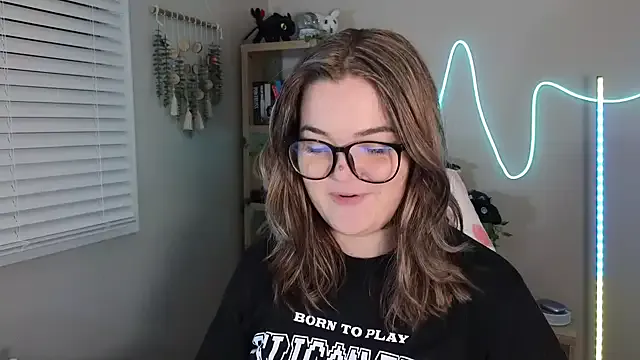 Brivana – webcam model profile photo