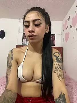sydetrak4469 – webcam model profile photo Image 3